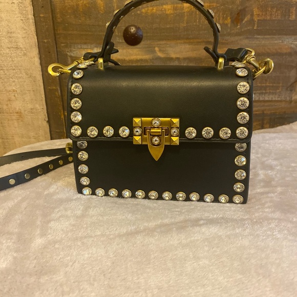 NWOT Jessica Burrman Mercy Detailed Crossbody - Picture 3 of 8